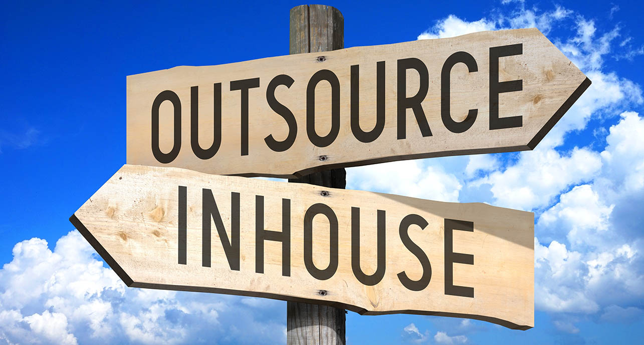 inhouse sign and outsource fleet management sign